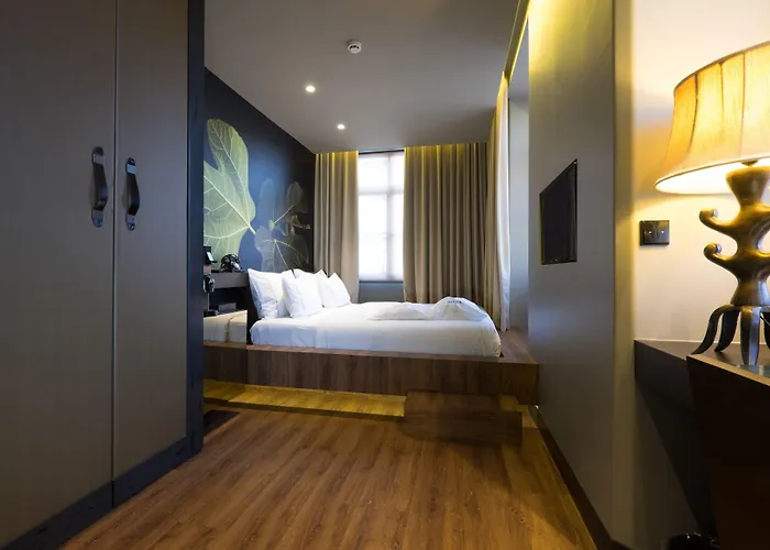 Figueira By The Beautique & 4*